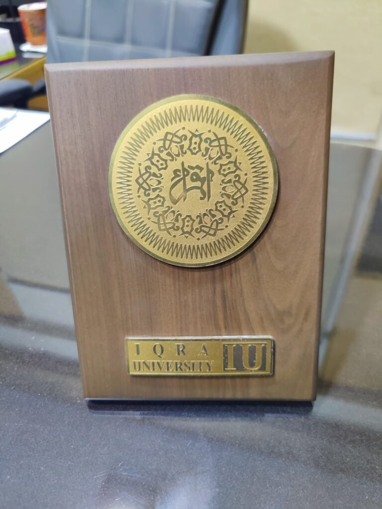 Iqra University